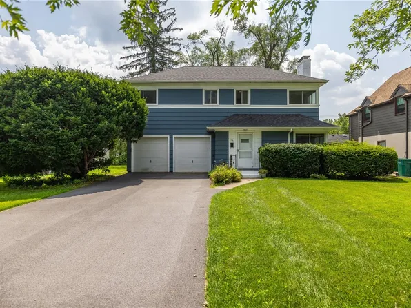 139 Edgeview Ln, Rochester, NY 14618