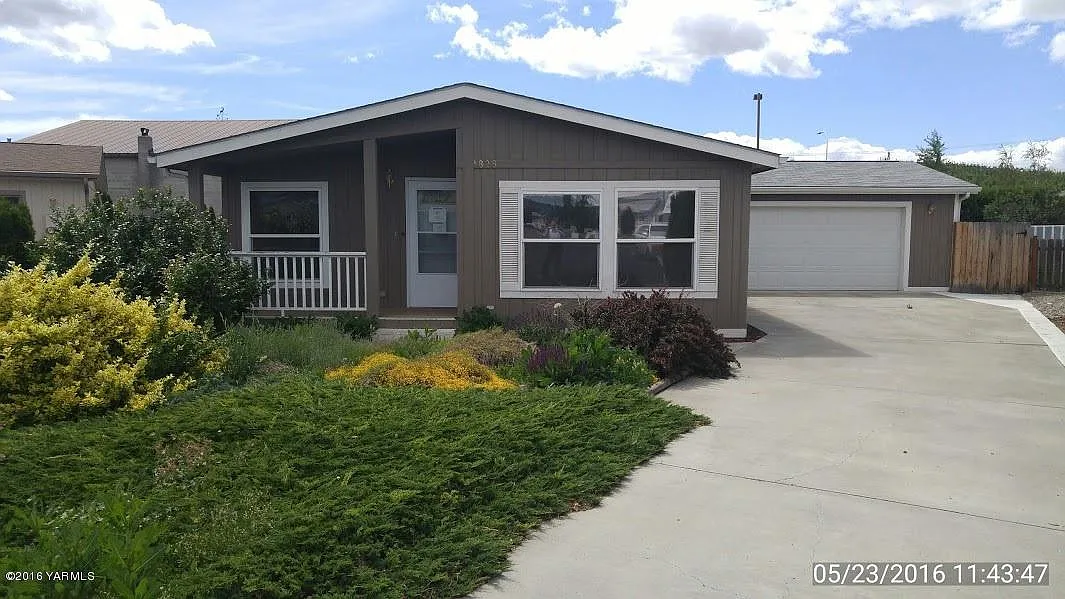 1828 S 68th Ave photo 1