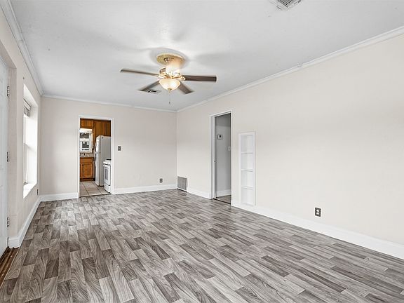 2nd image of 104 Miller Dr