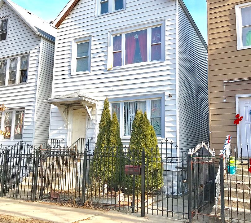 1st image of 4747 S Hoyne Ave