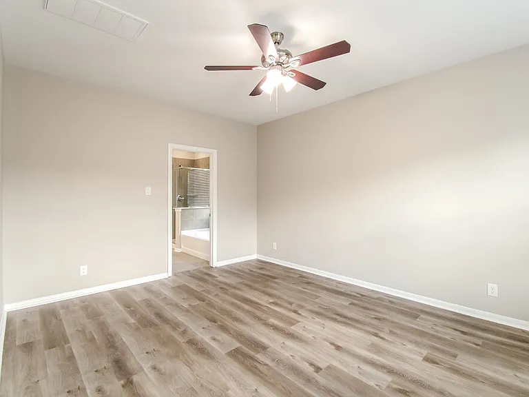 323 Ginseng Ln — Photo 9