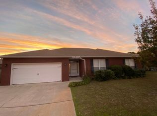 442 Bay Oaks Dr, Mary Esther, FL 32569