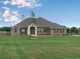 107 County Road 4223, Decatur, TX 76234