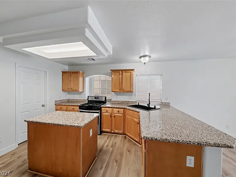 7553 Treasure Chest St — Photo 14