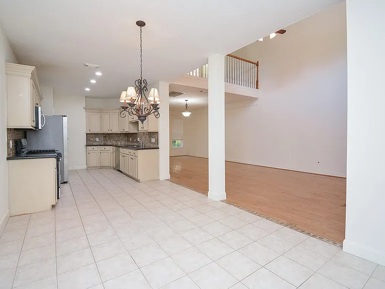 16407 N Eldridge Pkwy #C — Photo 13