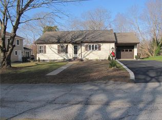 357 Glenwood Ave, New London, CT 06320