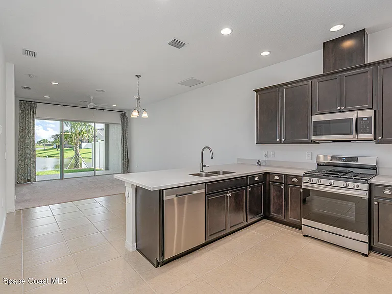 2688 Avalonia Dr — Photo 7