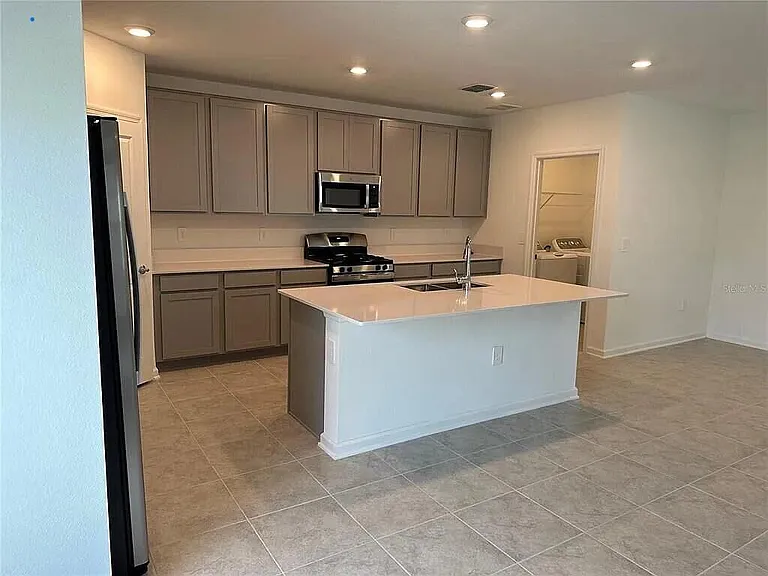 26151 Feathergrass Cir — Photo 9