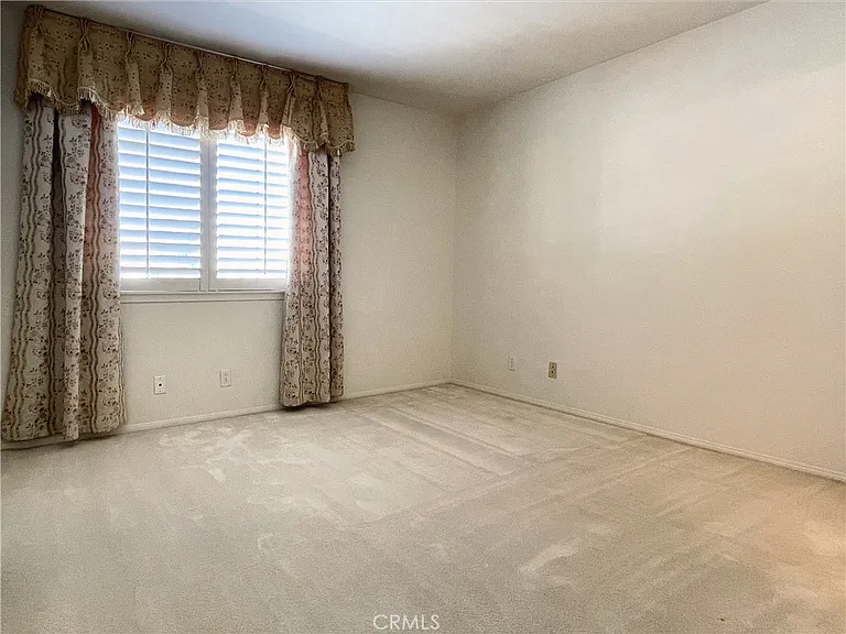 2712 Westbourne Pl — Photo 57