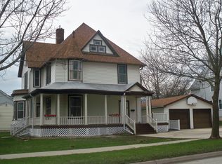 302 Allamakee St, Waukon, IA 52172