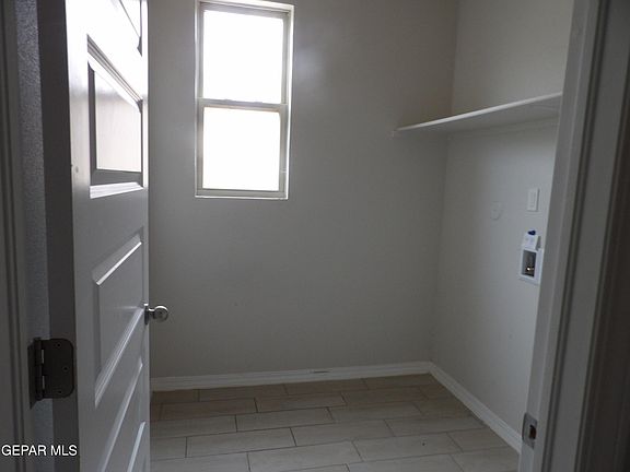 5th image of 6088 Hidden Row Ave