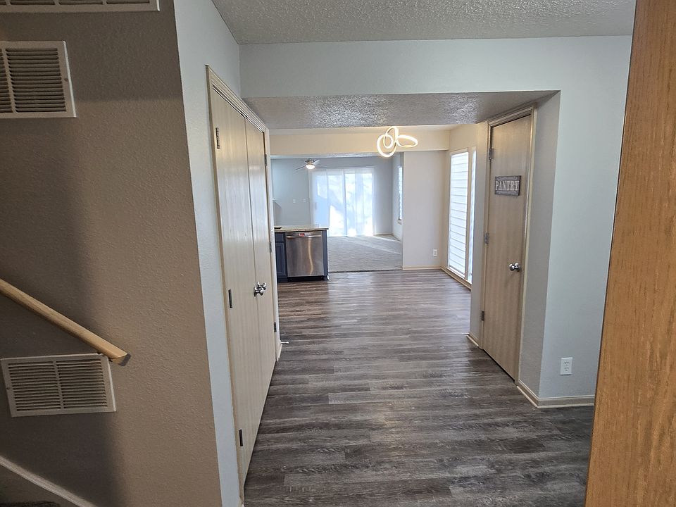 Main Level Entry