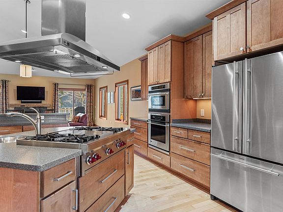 4th image of 2619 Placid St