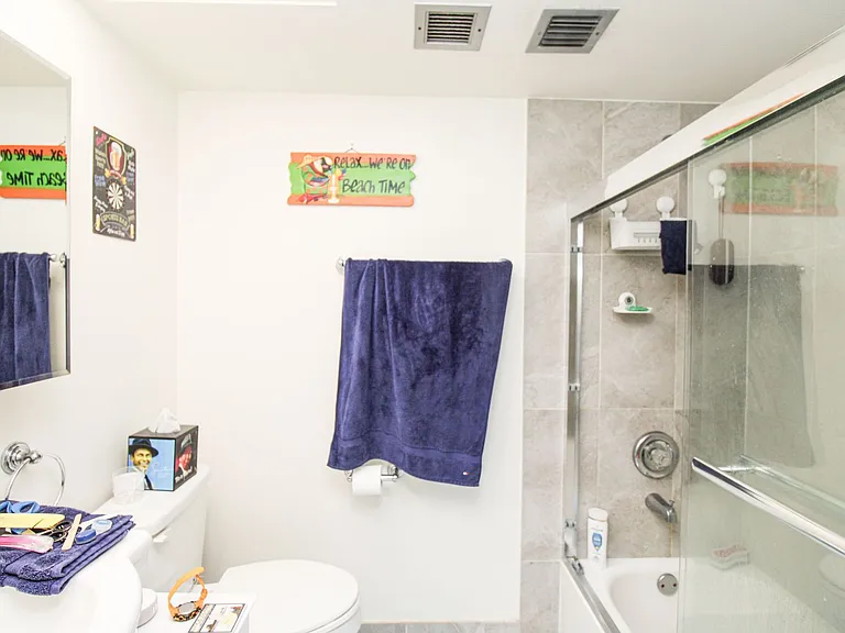 41 High Point Cir S #303 — Photo 26