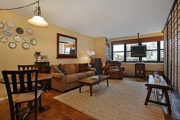 Sold by Citi Habitats | media 26