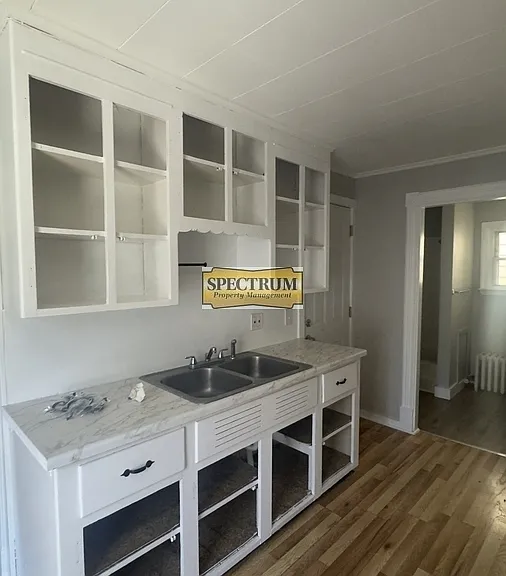 90 Elm St #5 — Photo 1