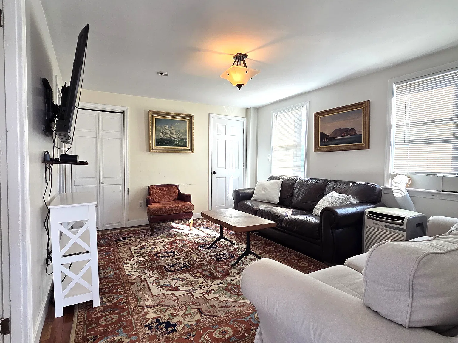 4 bed, 1300 sqft, $2,800 — Photo 3