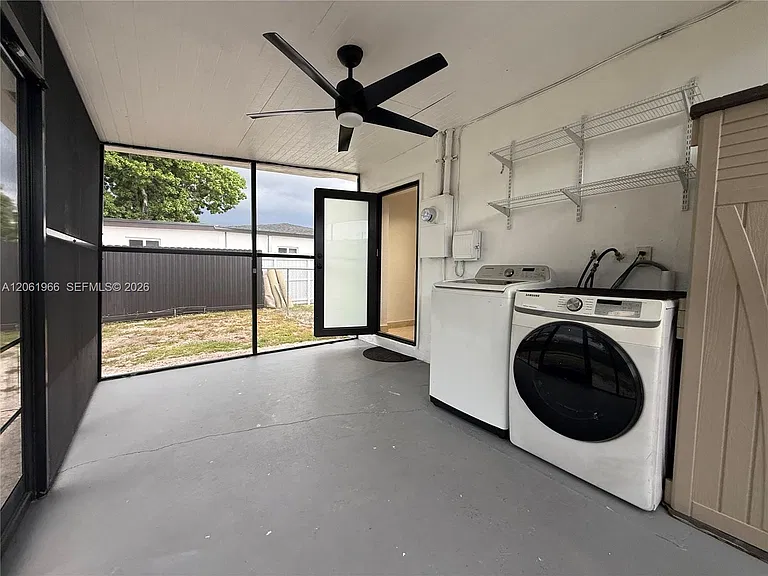 2520 NW 155th St — Photo 3