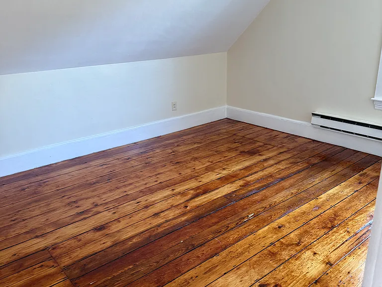 35 Chase St #3 — Photo 7