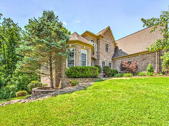 2nd image of 8305 Kiva Dunes Ln
