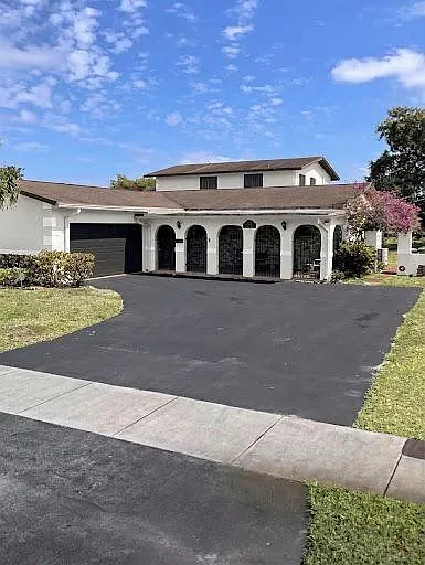 2320 NW 30th Way