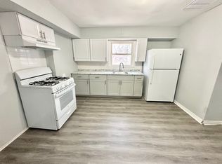 275 S Broad St, Carneys Point, NJ 08069