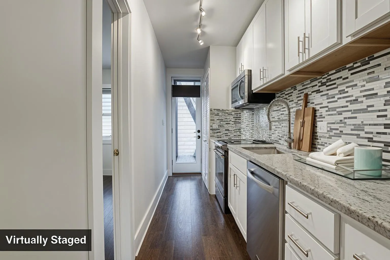 82 Q Street Southwest - 1 — Photo 4