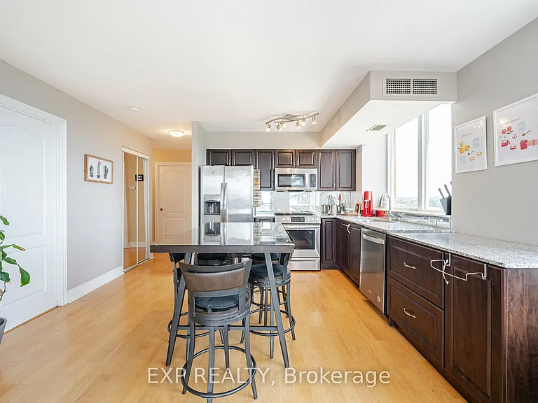 1103 Leslie St #1103 — Photo 7