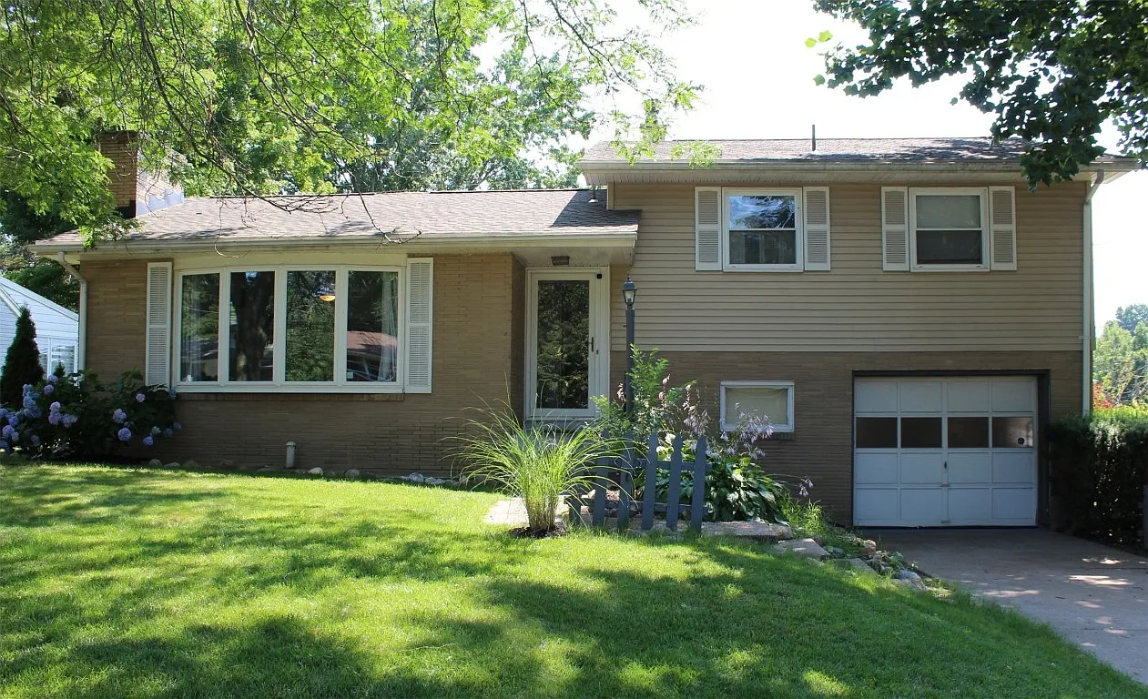 5304 Gardner Dr photo 1