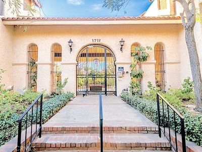 1711 Grismer Ave APT 40, Burbank, CA, 91504