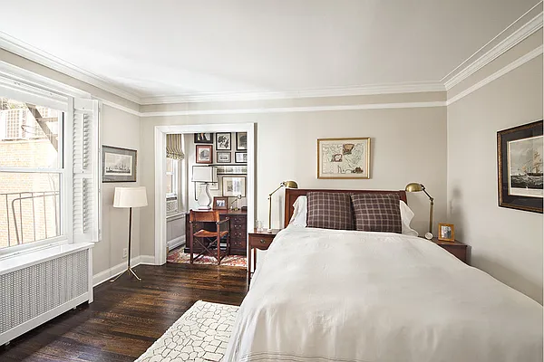 Sold by Stribling | media 9