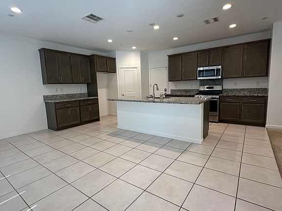 Dining area with Kitchen