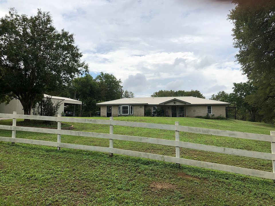 Lovely ranch home