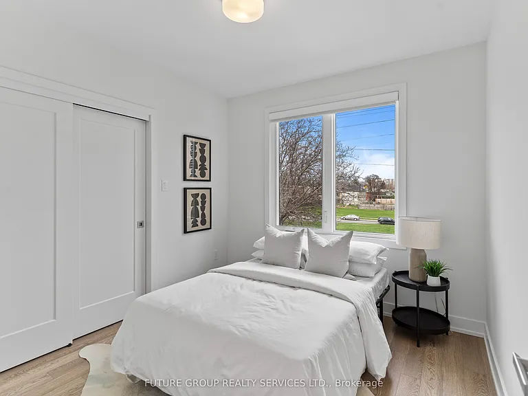 15 Acorn Ave #3 — Photo 32
