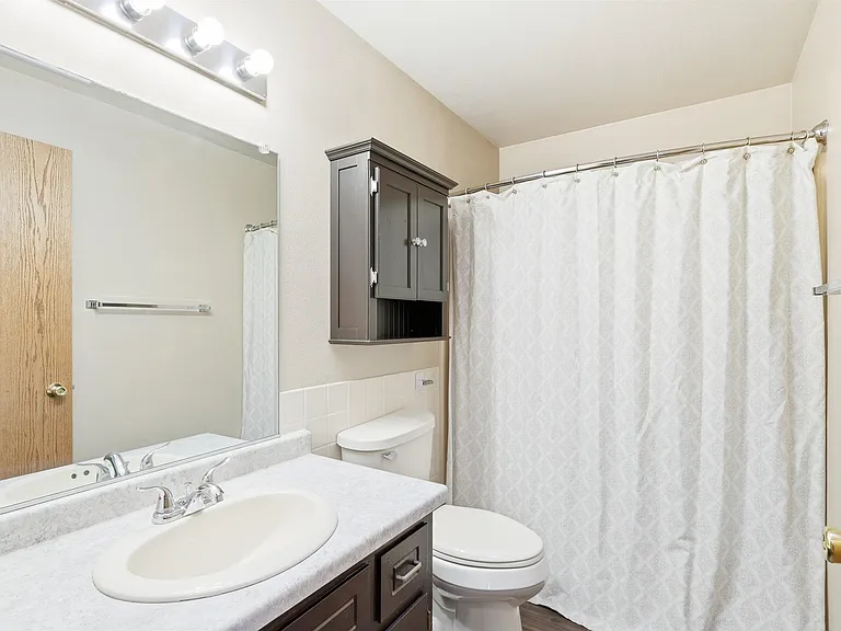 809 W Ridgeview Dr — Photo 13