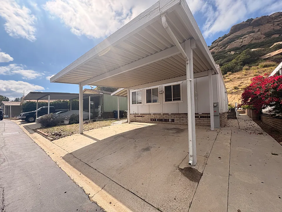 24303 Woolsey Canyon Rd #101