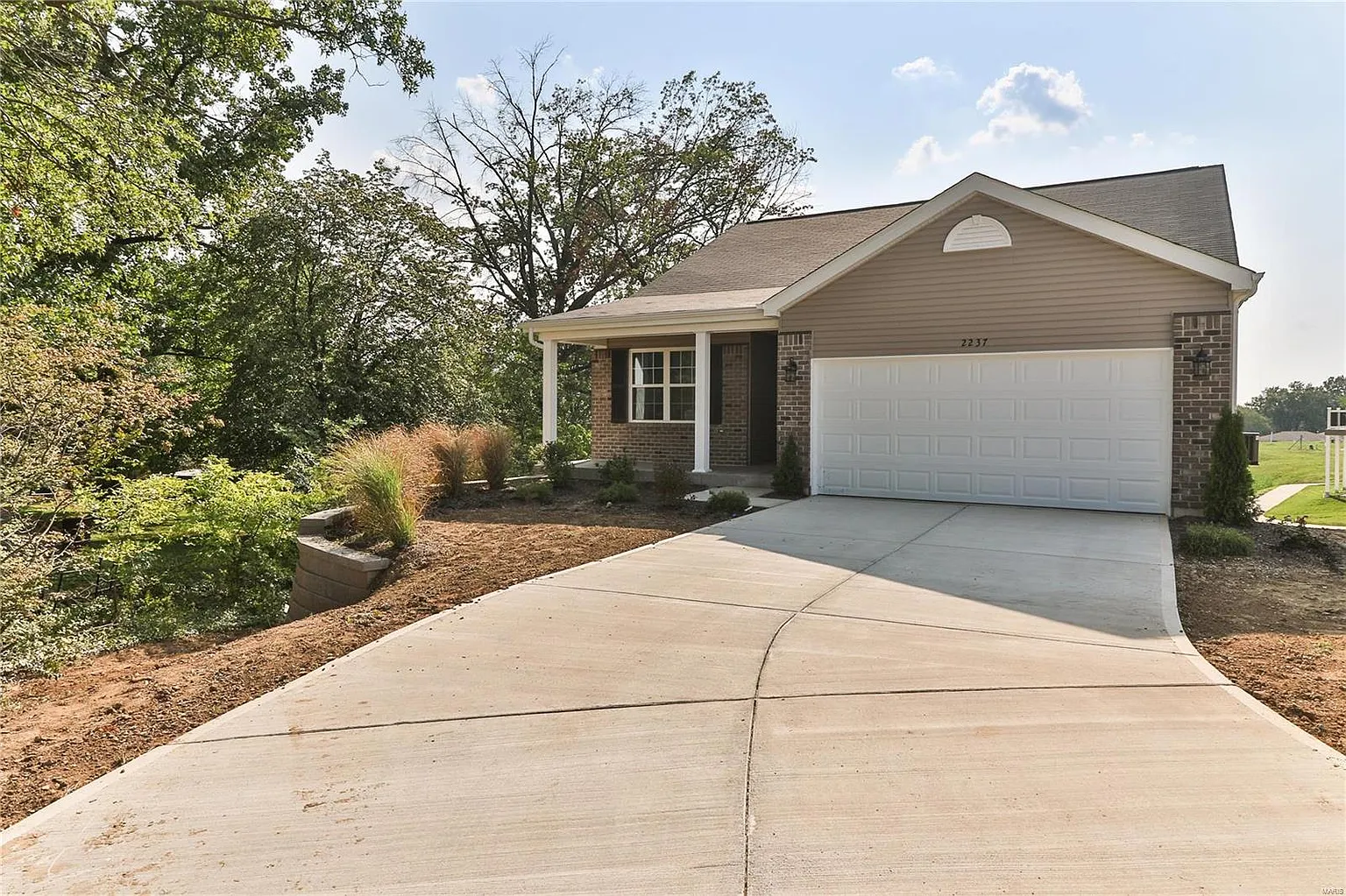 2237 Hagenstone Ter photo 1