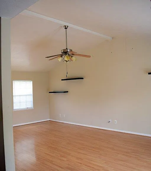 506 Willow Oak St — Photo 9
