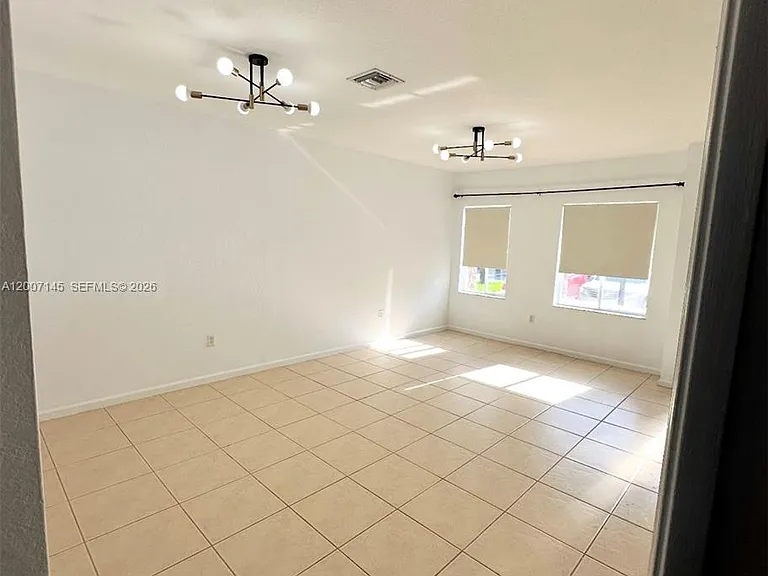2641 SW 83rd Ave #102 — Photo 4