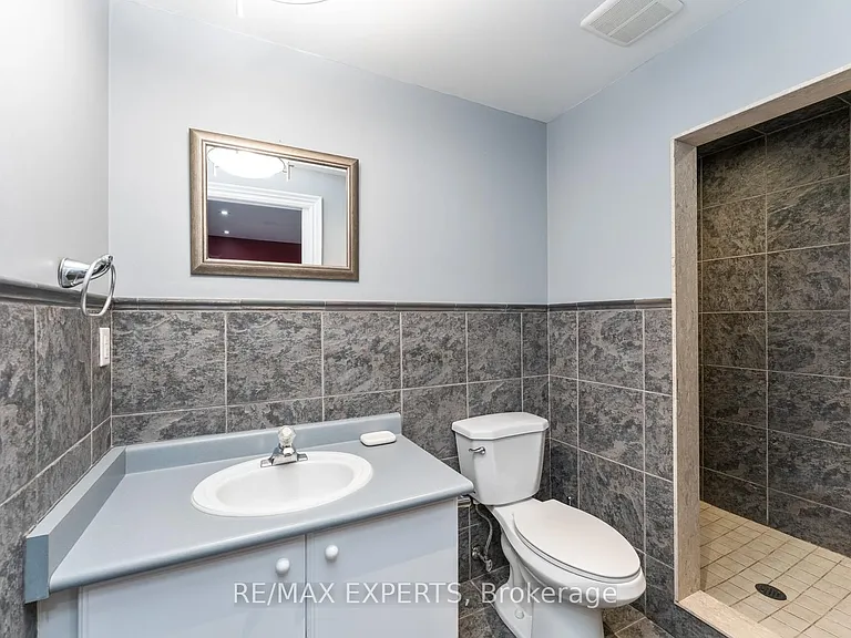 462 Vaughan Mills Rd #BASEMENT — Photo 16