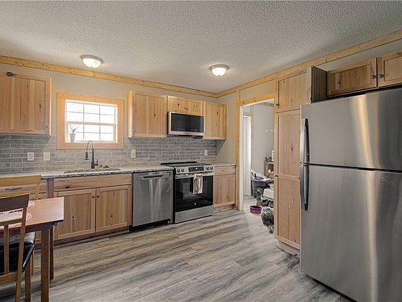 4th image of 139 SW 1521st Rd