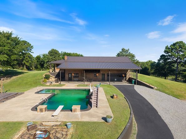 6 Cedar Hill Rd