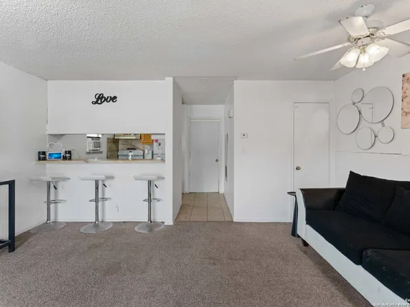 1626 Santa Anna, San Antonio, TX 78201