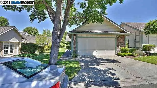 712 Glen Eagle Ct photo 1