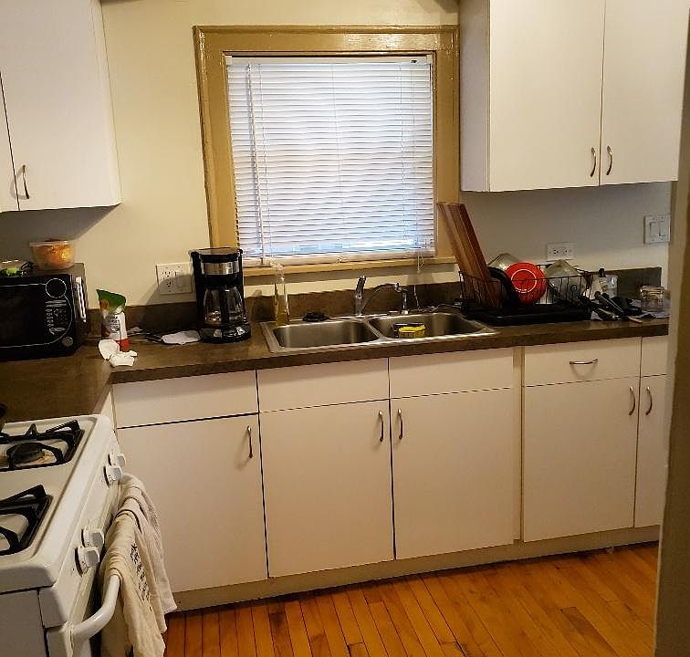 1st image of 2418 N Western Ave APT Ch