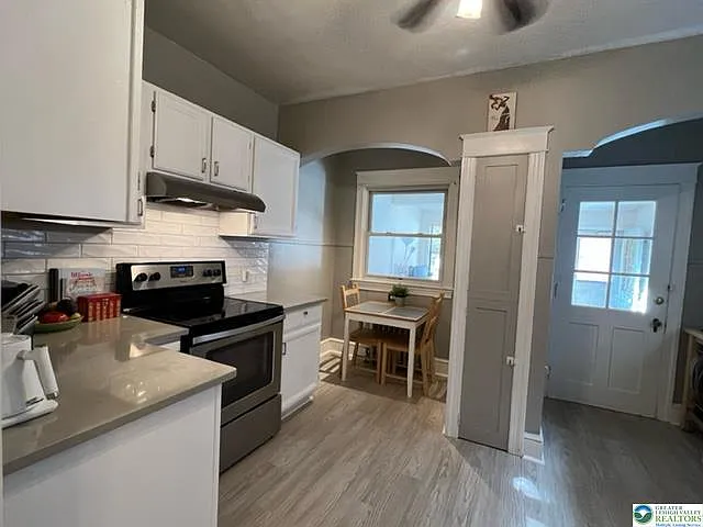 522 N Saint George St — Photo 9