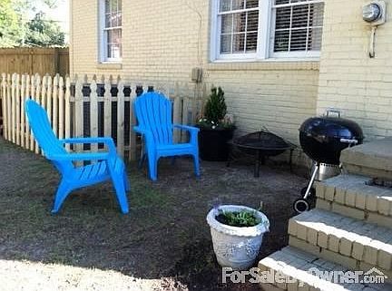Fenced In Back Yard