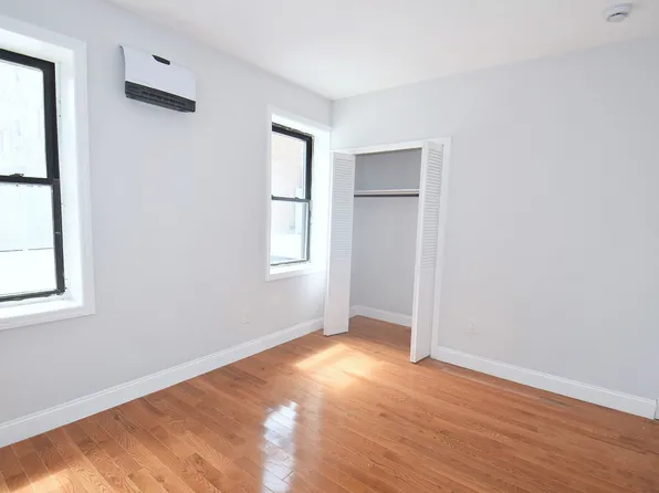 155-18 Tuskegee Airman Way image 6 of 13