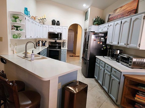 2nd image of 10423 E Nacoma Dr