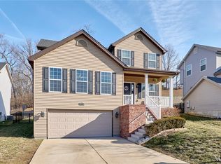 5451 Hagemann Pointe Dr, Saint Louis, MO 63128